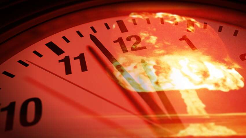 Кінець світу наближається: вчені встановили новий час на годиннику Судного дня