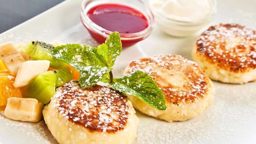 Рецепт ідеального сніданку: як приготувати сирники, які завжди виходять 