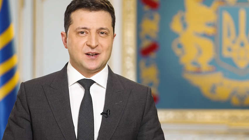 Зеленський прокоментував можливість введення воєнного стану в Україні