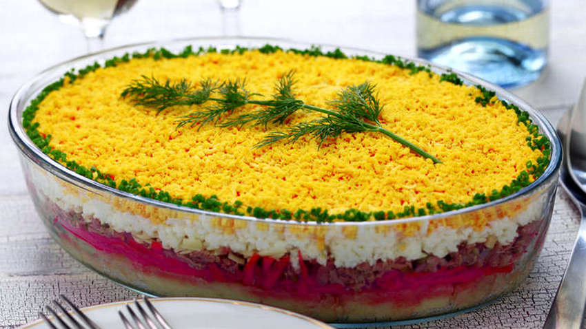  Соперник «Оливье» и «Шубы»: рецепт вкуснейшего салата «Граф»