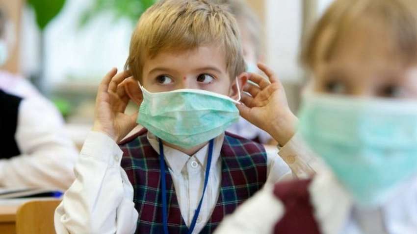 В Минздраве посчитали, сколько учеников сейчас на самоизоляции