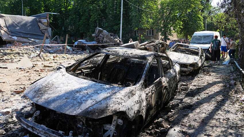 Киев в дыму и огне после массированной атаки РФ: есть погибшие и раненые