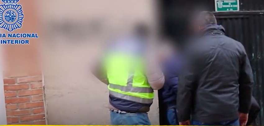 В Испании задержали отправителя писем со взрывчаткой в посольства. Стали известны детали В Испании задержали отправителя писем со взрывчаткой в посольства. Стали известны детали