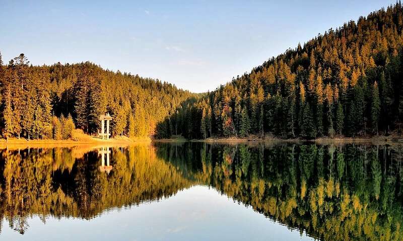 Еко-туризм в Україні: Топ 5 місць для відпочинку в гармонії з природою в Україні