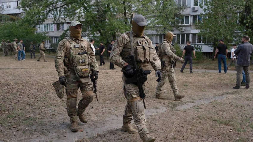 СБУ против ГУР: кто отдал приказ и что действительно произошло в Киеве СБУ против ГУР: кто отдал приказ и что действительно произошло в Киеве