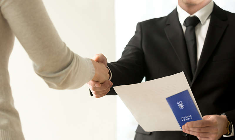 «Чиновникопад» триває: Одразу шість заступників міністрів залишилися без посад