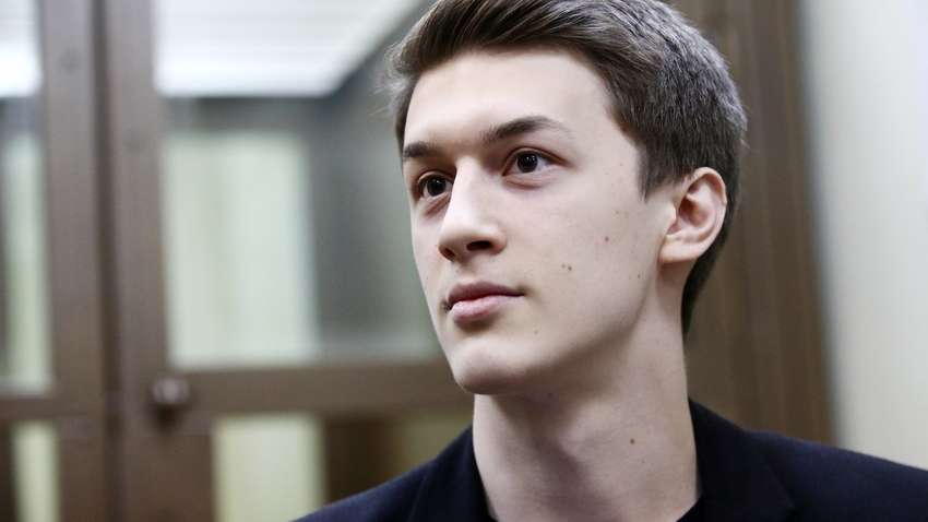 У Росії побили відомого опозиціонера - ФОТО У Росії побили відомого опозиціонера - ФОТО