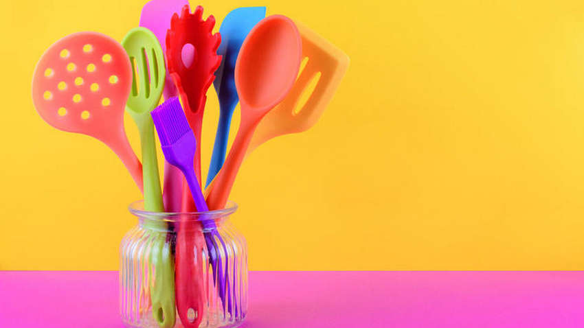 Чим небезпечні для здоров'я пластикові кухонні прилади 