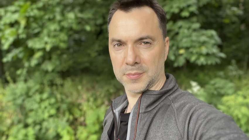 "Дикари-с": Арестович раскритиковал украинские "идеологические ошибки"