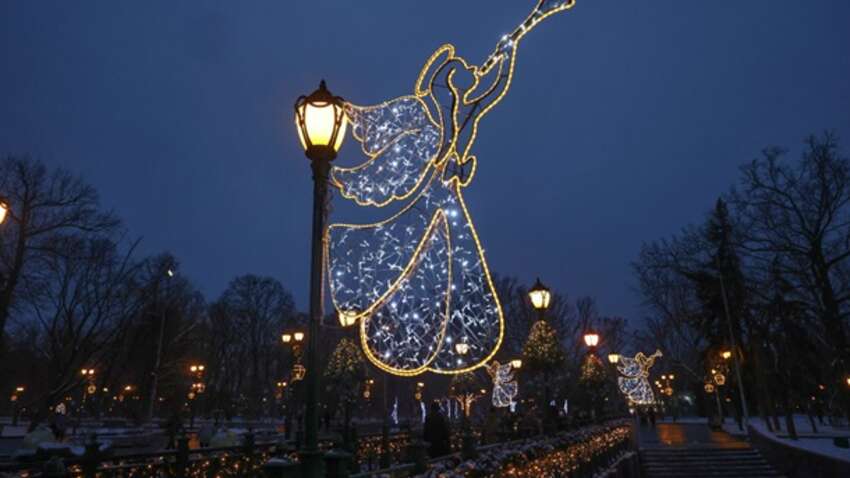 Змінився підхід до графіків: енергетики розповіли, скільки може не бути світла у будинках українців