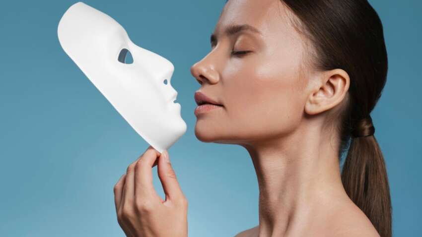 Фейсскульптинг 2025: нове покоління підтяжок без розрізів Фейсскульптинг 2025: нове покоління підтяжок без розрізів