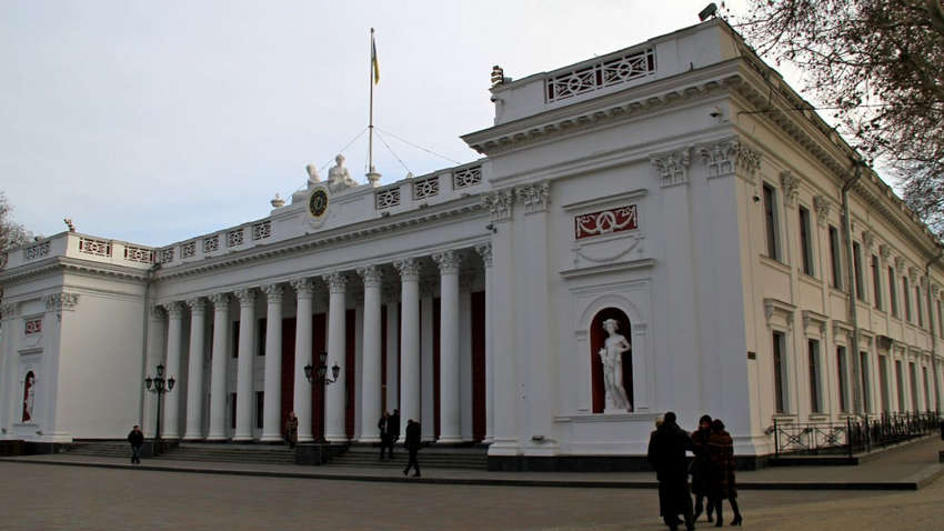 В мерії Одеси проходять обшуки та вилучається документація 