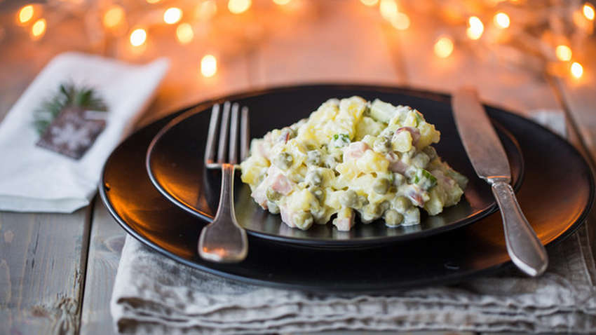 Що варто купити до новорічного столу вже зараз