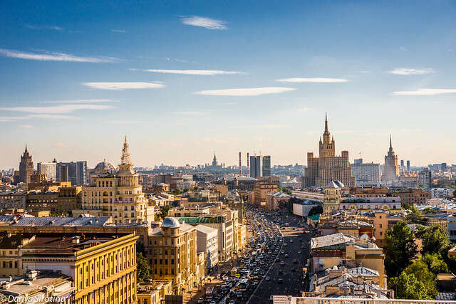 Об опасности сообщили одновременно в нескольких районах: в Москве воют сирены (ВИДЕО) Об опасности сообщили одновременно в нескольких районах: в Москве воют сирены (ВИДЕО)