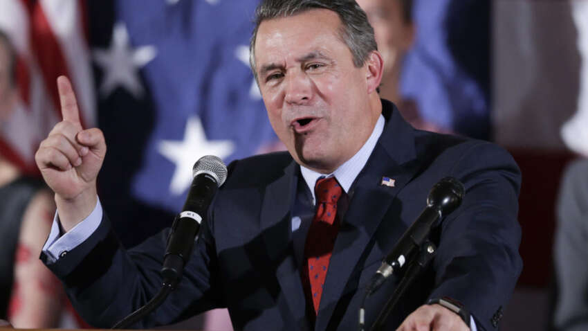 В Конгрессе жестко поставили на место Трампа из-за его высказывания о Зеленском. 