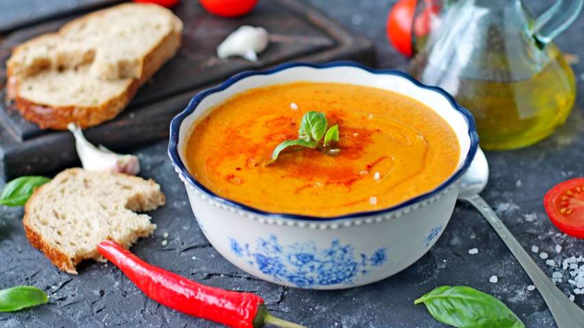 Вчені визначили найкорисніший суп: як його приготувати