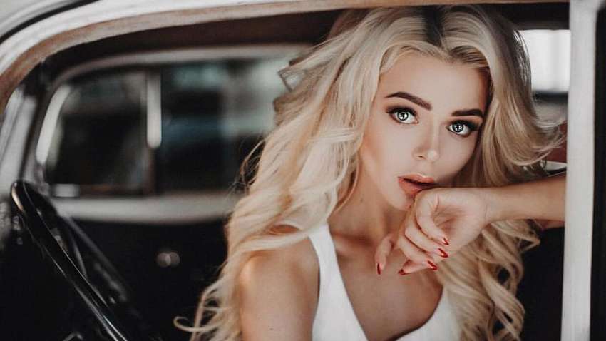 Остригла длинные волосы: Алина Гросу удивила новой прической