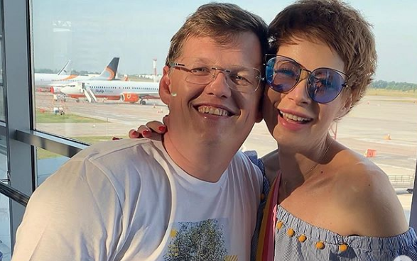 У мережі з'явилися фото, як відпочиває віце-прем'єр Розенко зі своєю подругою в Грузії