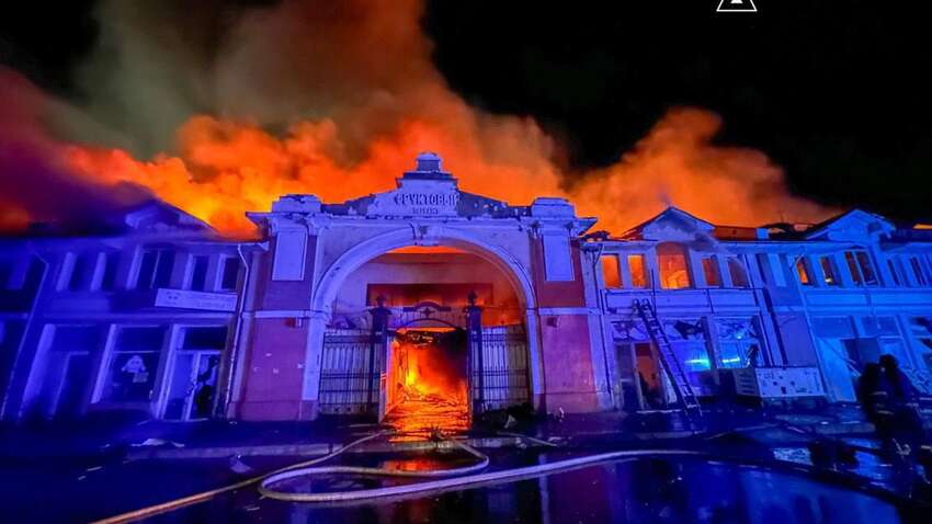 "Больные на голову": Ермак отреагировал на удар РФ по Одессе после переговоров в Стамбуле