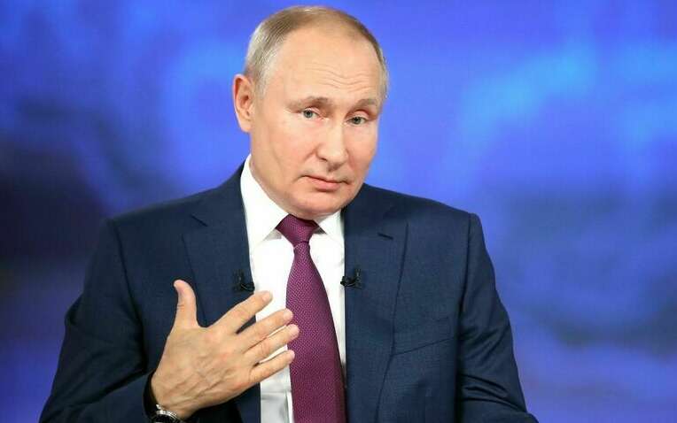 В России начали продавать свечи с "ароматом Путина": известно ли, как пахнет диктатор В России начали продавать свечи с "ароматом Путина": известно ли, как пахнет диктатор