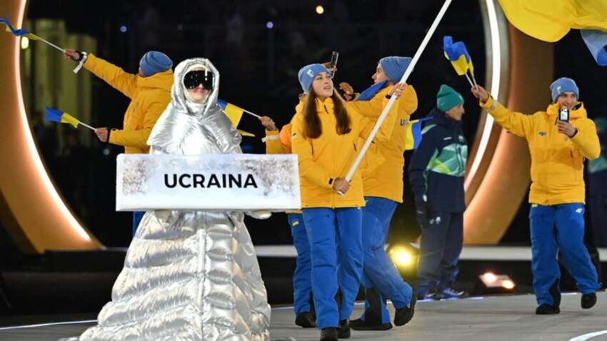 Россиянка с табличкой Украины: жест поддержки на открытии Олимпиады-2026