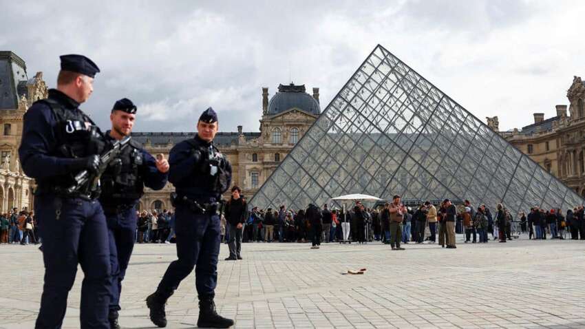 У Франції затримали ще чотирьох підозрюваних у зухвалому пограбуванні Лувру