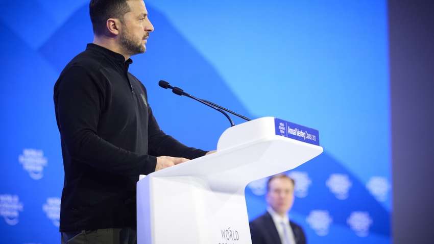 Зеленський розповів, у якому разі здатність РФ окупувати Україну зростатиме Зеленський розповів, у якому разі здатність РФ окупувати Україну зростатиме