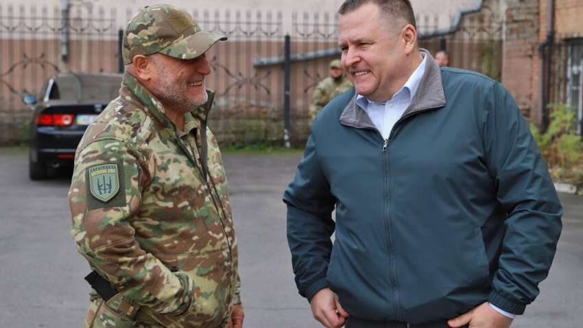 «Прострелю колено»: Филатов рассказал, как познакомился с Ярошем «Прострелю колено»: Филатов рассказал, как познакомился с Ярошем