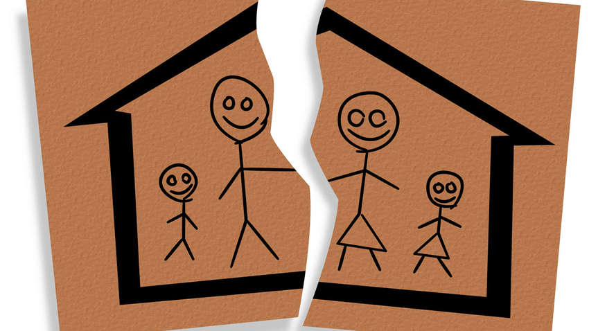 "Карантин-розлучник": у Китаї сімейні пари почали активно подавати на розлучення після вимушеного усамітнення вдома