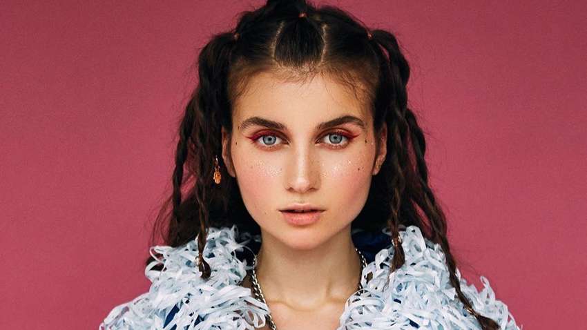 "Мне бы просто мужика": украинская певица рассказала, каким должен быть ее избранник "Мне бы просто мужика": украинская певица рассказала, каким должен быть ее избранник