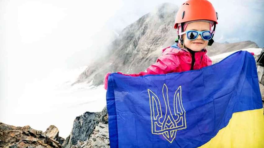 Юна альпіністка потрапила до Реєстру рекордів України після сходження на Кавказі Юна альпіністка потрапила до Реєстру рекордів України після сходження на Кавказі