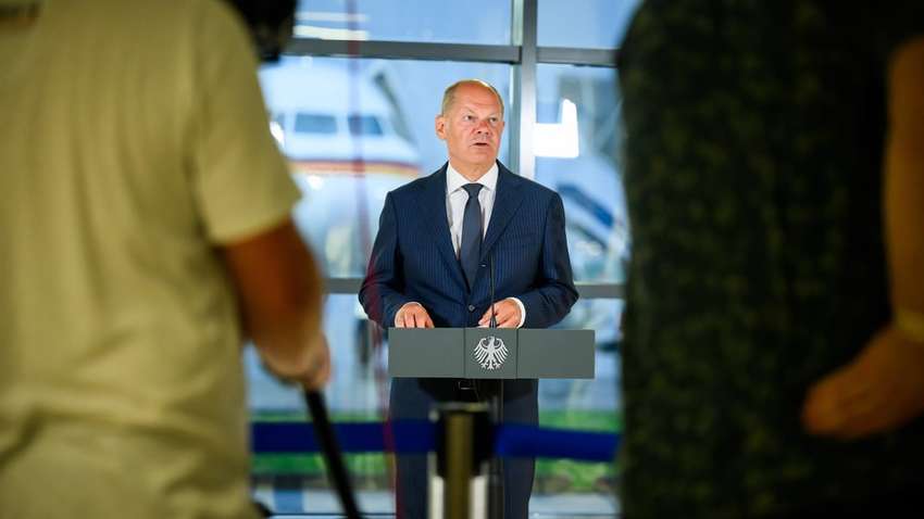 Появилась реакция Шольца на информацию о сокращении помощи Украине