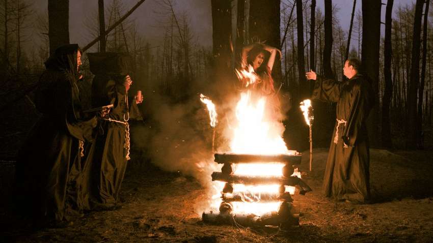 В демократичній республіці Конго почали полювання на відьом: заживо спалили вісім жінок В демократичній республіці Конго почали полювання на відьом: заживо спалили вісім жінок