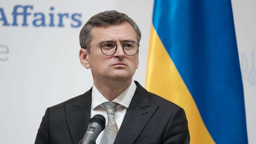 Рада уволила Кулебу: Захарова цинично прокомментировала отставку