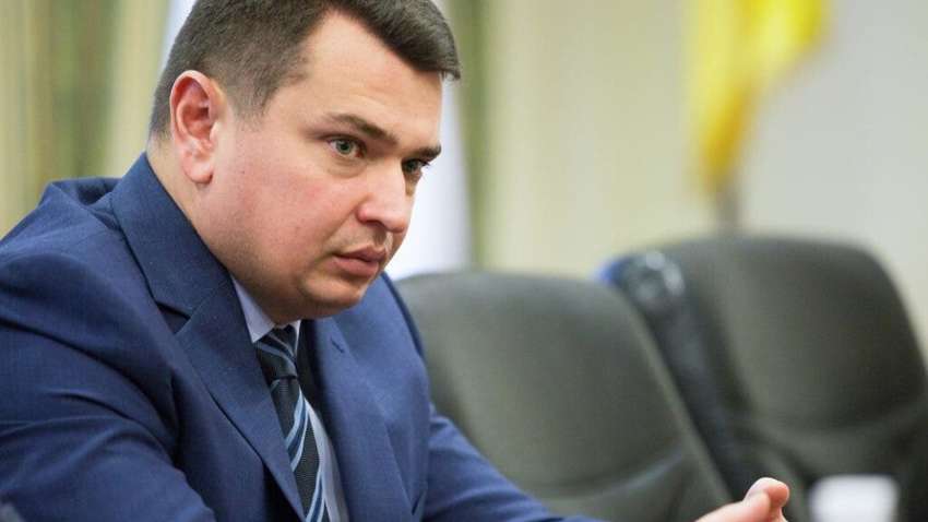 У Конституційному суді пояснили, що означає рішення по Ситнику