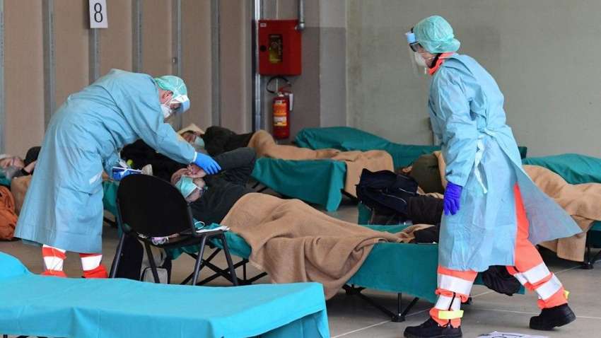 Хочет забыть обо всем: в Италии выписали "пациента №1", с которого все началось