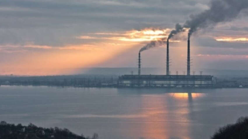 Удар по серцю енергетики: одна із ключових ТЕС зупинилася після атаки РФ