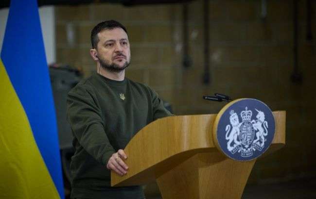 Будет ли в новом пакете военной помощи от Британии дальнобойное оружие: ответ Зеленского