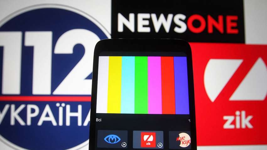 Євросоюз прокоментував закриття телеканалів Медведчука