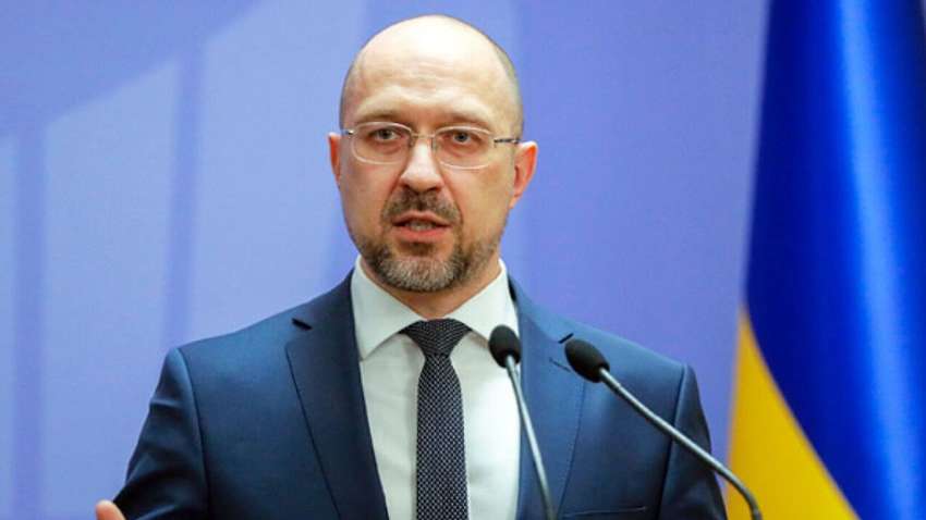 Шмигаль назвав головне обмеження, яке доведеться залишити попри відсутність локдауну Шмигаль назвав головне обмеження, яке доведеться залишити попри відсутність локдауну