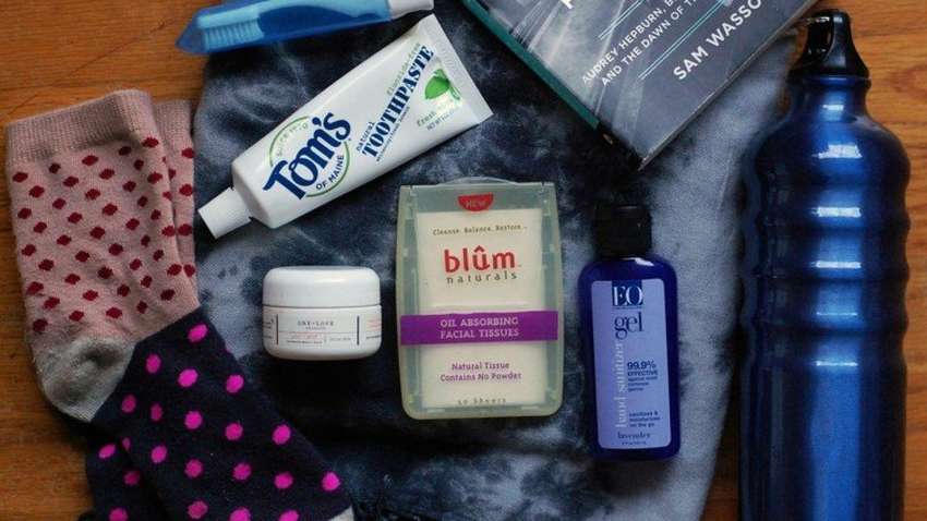 Все своє ношу з собою: що необхідно взяти в салон літака