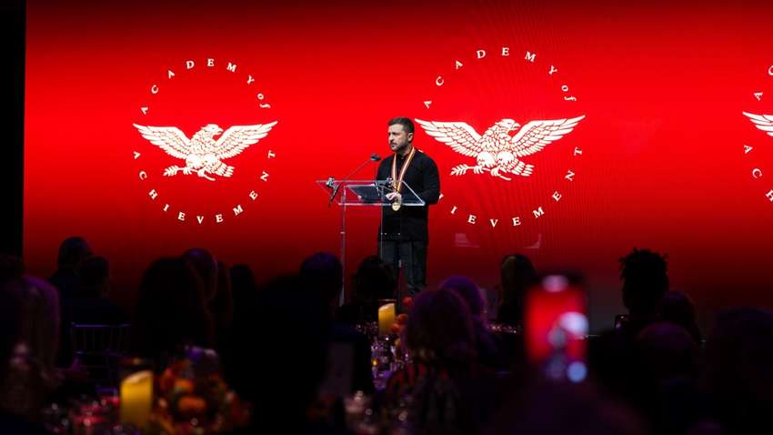 Зеленский рассказал, когда наступит решающий период в войне 