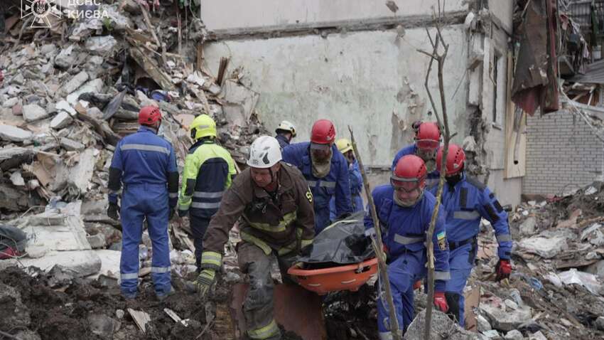 У Києві, ймовірно, загинуло двоє дітей та поліцейська: що відомо про наслідки атаки У Києві, ймовірно, загинуло двоє дітей та поліцейська: що відомо про наслідки атаки