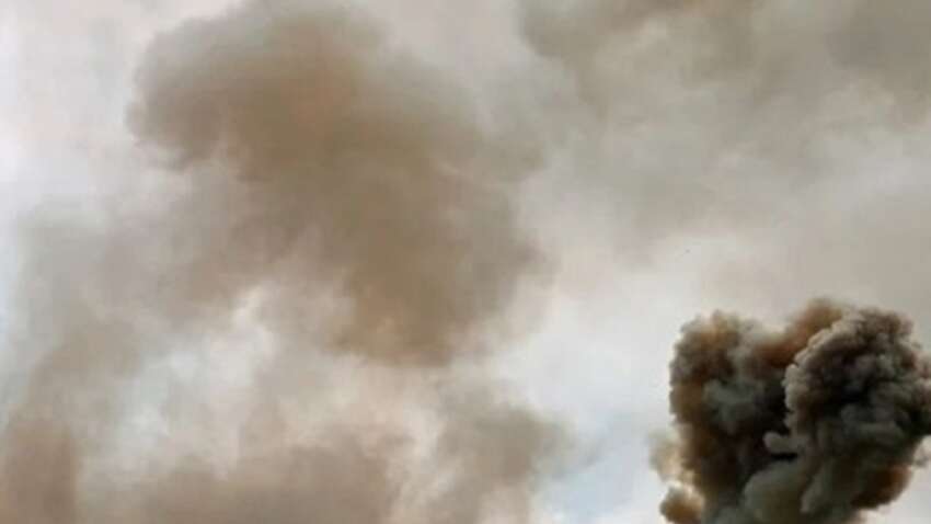 Оккупанты ударили по Запорожью: есть попадания в многоэтажку