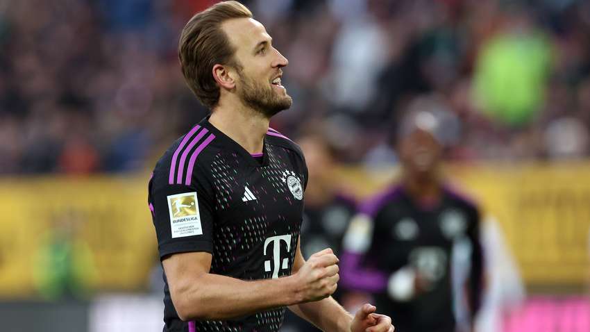 “Баварія” в результативному матчі перемогла “Аугсбург” (ВІДЕО)