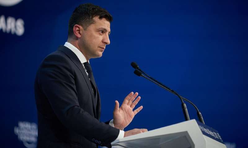 Зеленский сравнил Украину с Google на форуме в Давосе