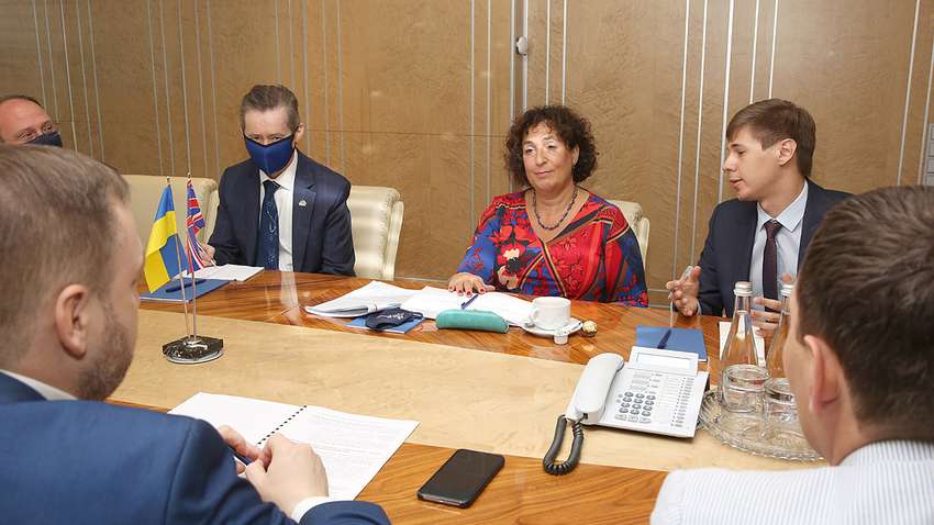 Британский посол намекнула на возможность предоставления Украине безвиза Британский посол намекнула на возможность предоставления Украине безвиза