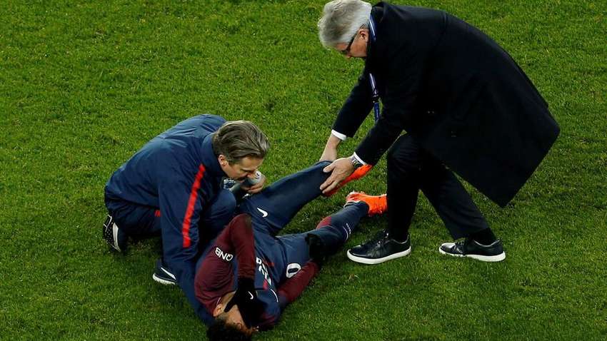 Неймар знаходиться під загрозою знову залишитися поза грою