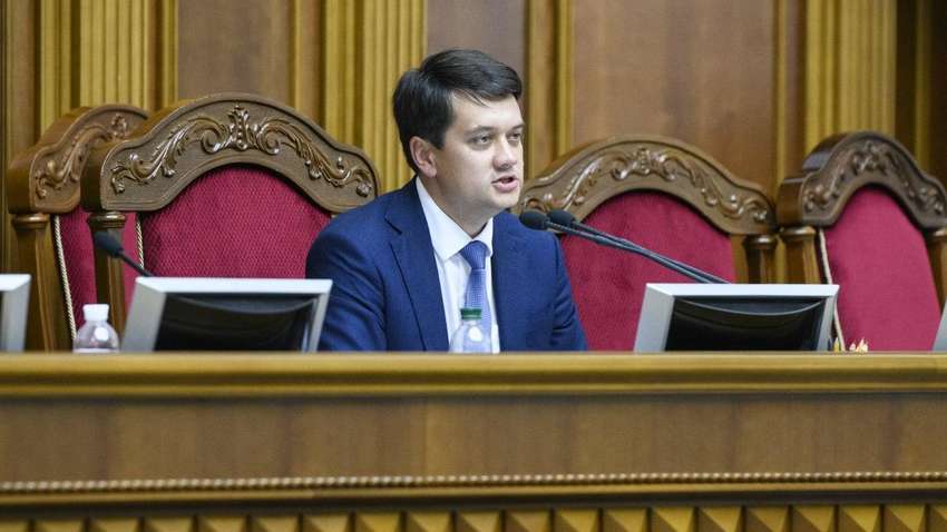 Утвержден план работы на вторую сессию парламента 