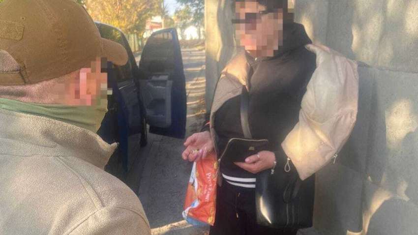 Харків’янка прибирала на орендованих квартирах військових ЗСУ, щоб передати інформацію ворогу